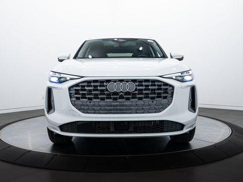 New 2025 Audi Q5 Premium Plus image 3