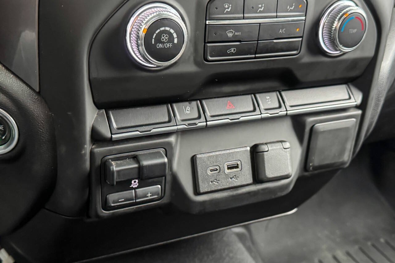 Used 2024 GMC Sierra 3500 Pro AWD/4WD image 37
