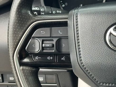Used 2022 Toyota Tundra SR5 AWD/4WD image 22