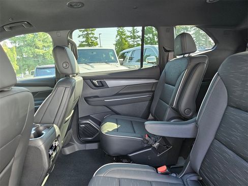 New 2026 Buick Enclave Sport Touring image 19