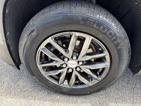 Used 2019 GMC Acadia SLT FWD image 46