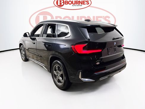 Used 2025 BMW X1 xDrive28i image 9