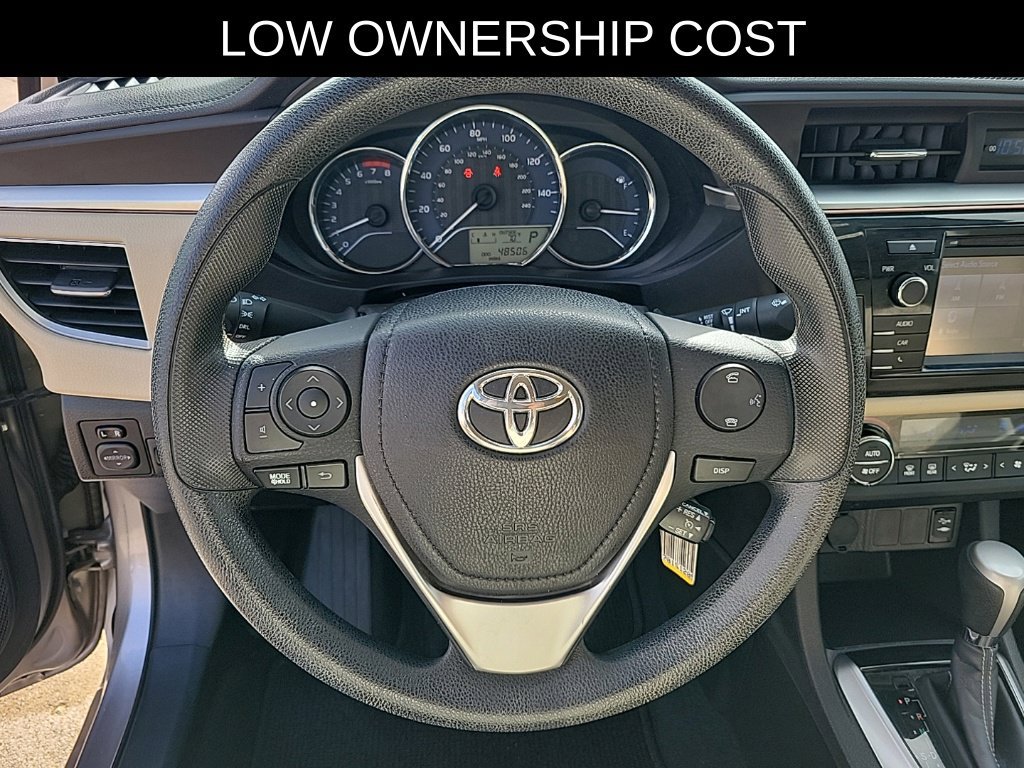 Used 2015 Toyota Corolla LE FWD image 19