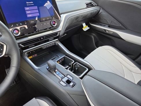 New 2026 Lexus TX 500h AWD image 34