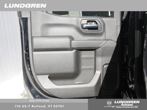 Used 2020 GMC Sierra 1500 4x4 Crew Cab w/ Convenience Package image 38