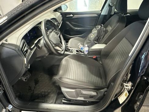Used 2024 Volkswagen Jetta S FWD image 3