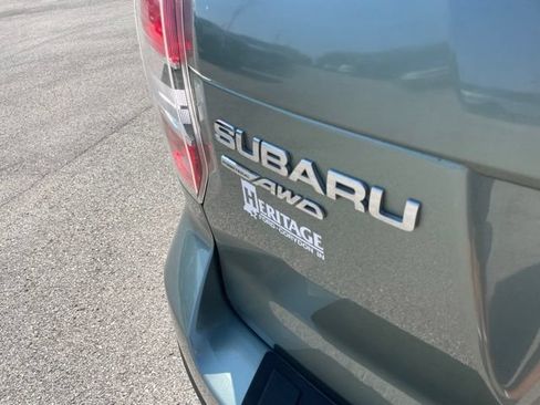Used 2015 Subaru Forester 2.5i Limited AWD/4WD image 9