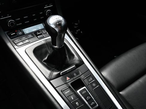 Used 2019 Porsche 911 Cabriolet image 29