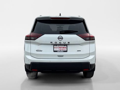 New 2026 Nissan Rogue SV image 5