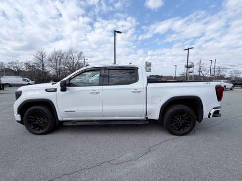 Used 2024 GMC Sierra 1500 Elevation w/ Elevation Premium Package image 5