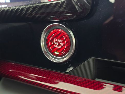 Used 2020 Chevrolet Corvette Stingray Premium Cpe w/ 3LT Preferred Equipment Group image 33