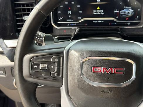 Used 2023 GMC Sierra 1500 SLT w/ SLT Premium Package RWD image 28