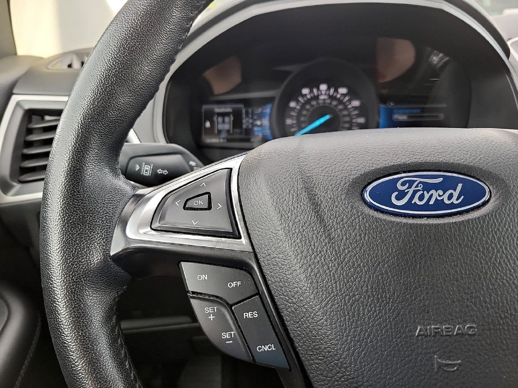 Used 2024 Ford Edge SEL AWD/4WD image 23