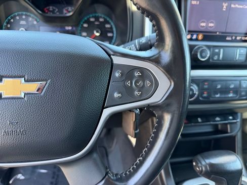 Used 2020 Chevrolet Colorado LT RWD image 19