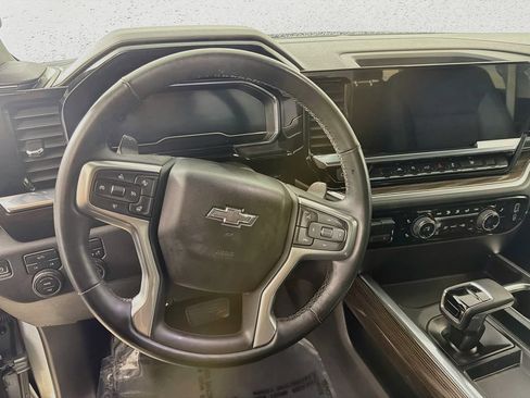 Used 2024 Chevrolet Silverado 1500 RST AWD/4WD image 11