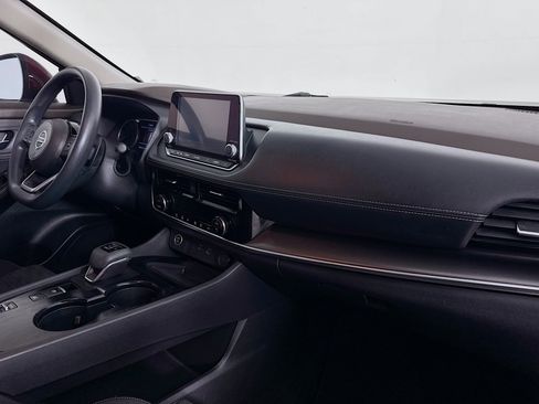 Used 2021 Nissan Rogue SV FWD image 29
