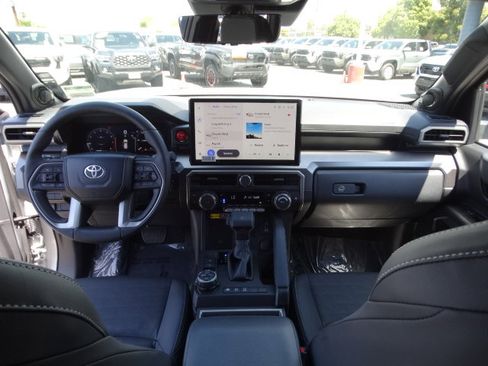 New 2026 Toyota 4Runner TRD Off-Road Premium AWD/4WD image 15