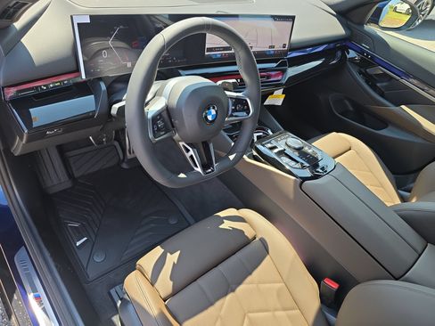 New 2027 BMW 530i xDrive w/ M Sport Package AWD/4WD image 9