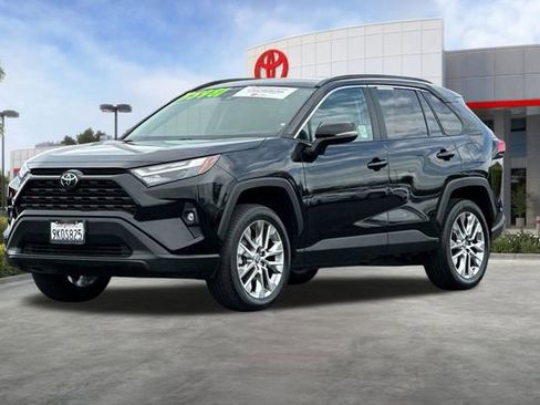 Used 2024 Toyota RAV4 XLE Premium w/ Weather Package AWD/4WD image 10
