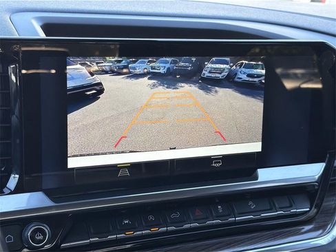 Used 2023 Chevrolet Silverado 1500 LT Trail Boss w/ Protection Package image 13