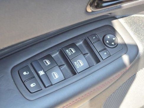 Used 2024 Dodge Durango GT AWD/4WD image 16