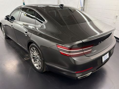 Used 2022 Genesis G80 2.5T w/ Prestige Package RWD image 3