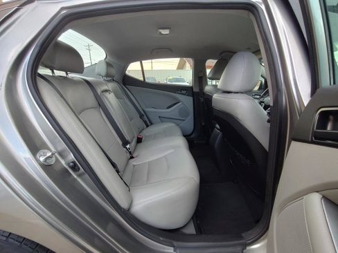Used 2013 Kia Optima LX image 31
