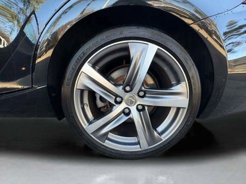 Used 2017 Lexus IS 300 F Sport image 44