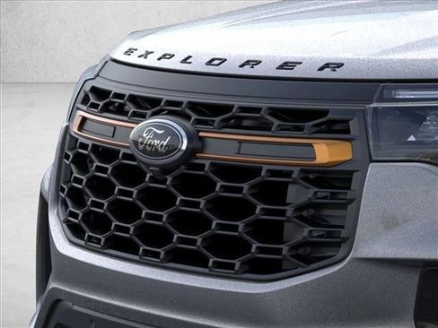 New 2026 Ford Explorer Tremor w/ Tremor Ultimate Package AWD/4WD image 17