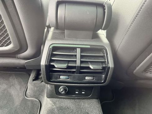 Certified 2025 Audi Q3 2.0T Premium w/ Convenience Package image 17