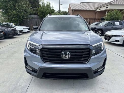 Certified 2025 Honda Passport Black Edition image 2