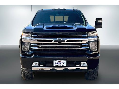 Used 2021 Chevrolet Silverado 3500 High Country w/ Z71 Off-Road Package image 2