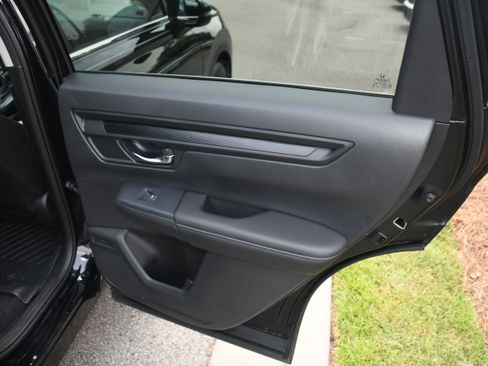 Certified 2025 Honda CR-V EX image 20