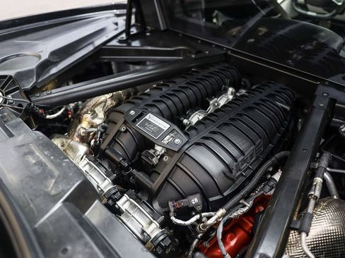 Used 2023 Chevrolet Corvette Z06 RWD image 24