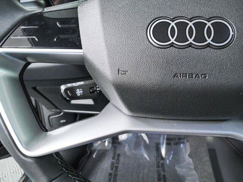 Used 2025 Audi A5 2.0T Premium Plus w/ Premium Plus AWD/4WD image 9