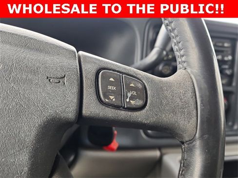 Used 2004 Chevrolet Suburban LT w/ Preferred Equipment Group image 25