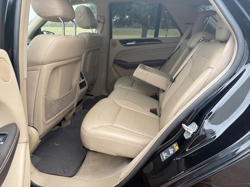Used 2014 Mercedes-Benz ML 350 4MATIC image 19