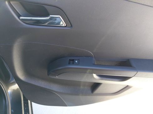 Used 2014 Chevrolet Sonic LT image 12