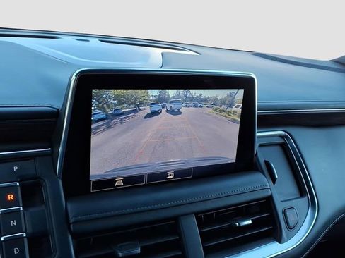 Used 2021 Chevrolet Tahoe Z71 AWD/4WD image 15