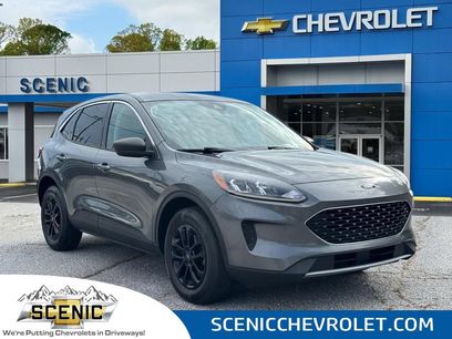 Used 2022 Ford Escape SE w/ Cold Weather Package