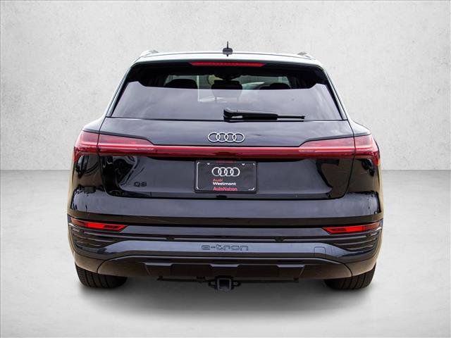 Used 2024 Audi Q8 e-tron Premium Plus AWD/4WD image 6