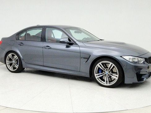 Used 2015 BMW M3 image 3