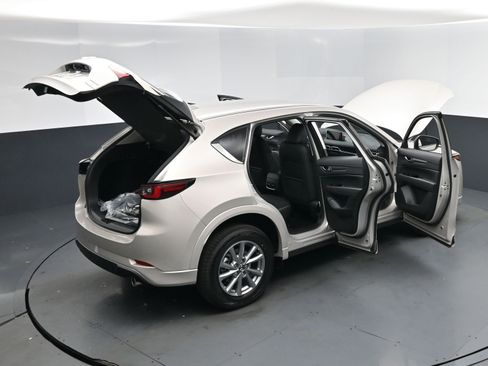 New 2025 MAZDA CX-5 AWD 2.5 S w/ Select Package image 18