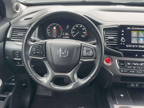 Certified 2024 Honda Ridgeline Sport image 14