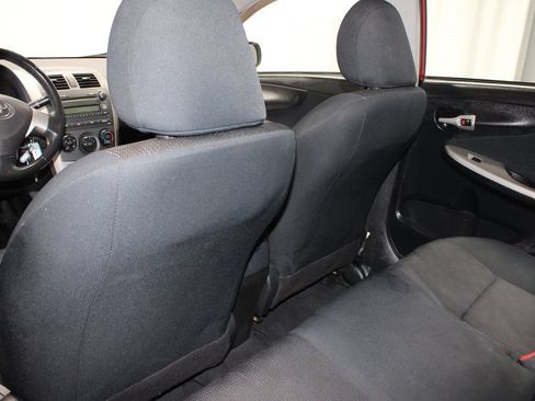 Used 2010 Toyota Corolla FWD image 19