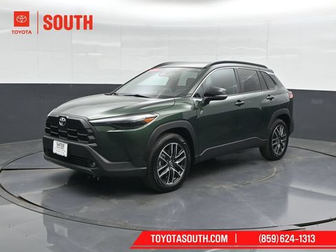 Used 2026 Toyota Corolla Cross XLE AWD/4WD image 6