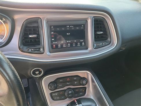 Used 2022 Dodge Challenger GT image 23