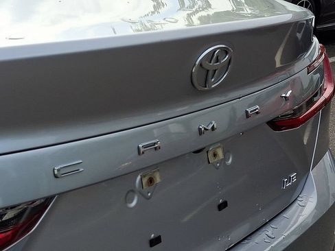 Used 2025 Toyota Camry LE FWD image 29