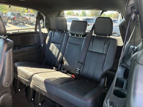 Used 2017 Dodge Grand Caravan GT FWD image 21