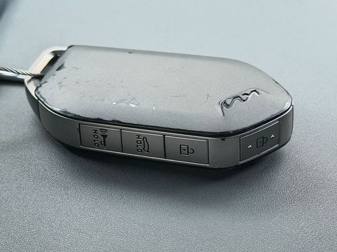Used 2025 Kia K4 LXS image 21